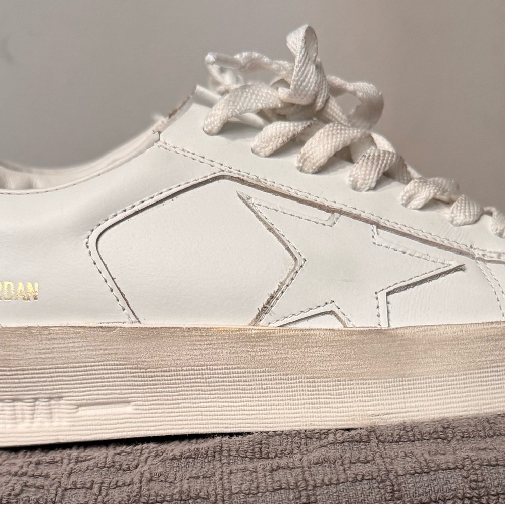Golden Goode White Star Leather Sneaker